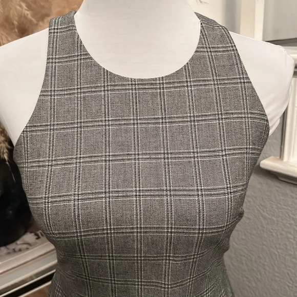 Banana Republic GLEN PLAID SPORTIF SHEATH DRESS PETITE SIZE 0 - Picture 2 of 8